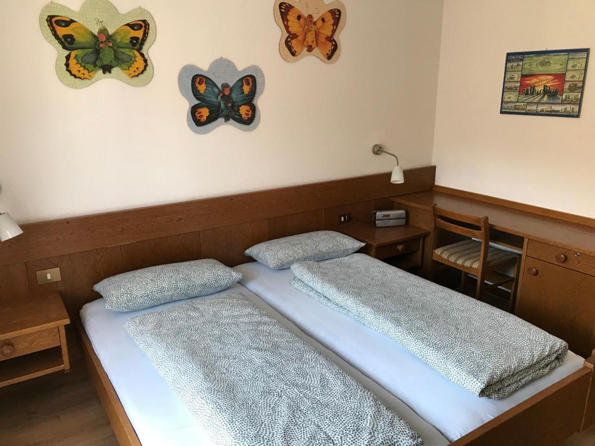 Haus Michael Apartment Villabassa Phòng bức ảnh
