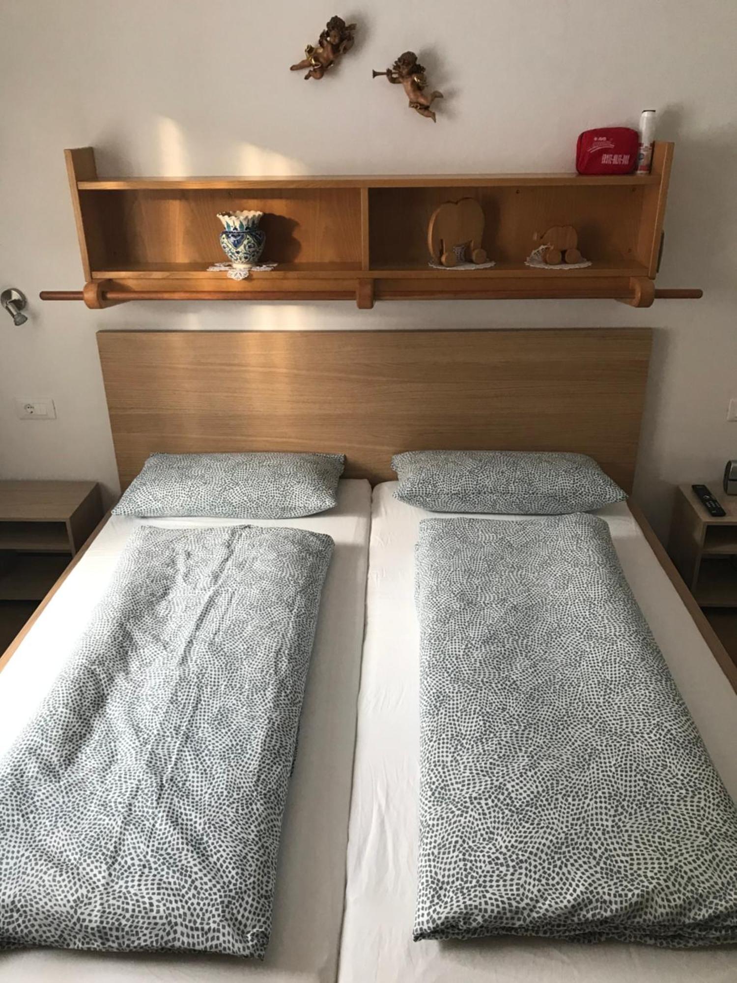 Haus Michael Apartment Villabassa Phòng bức ảnh