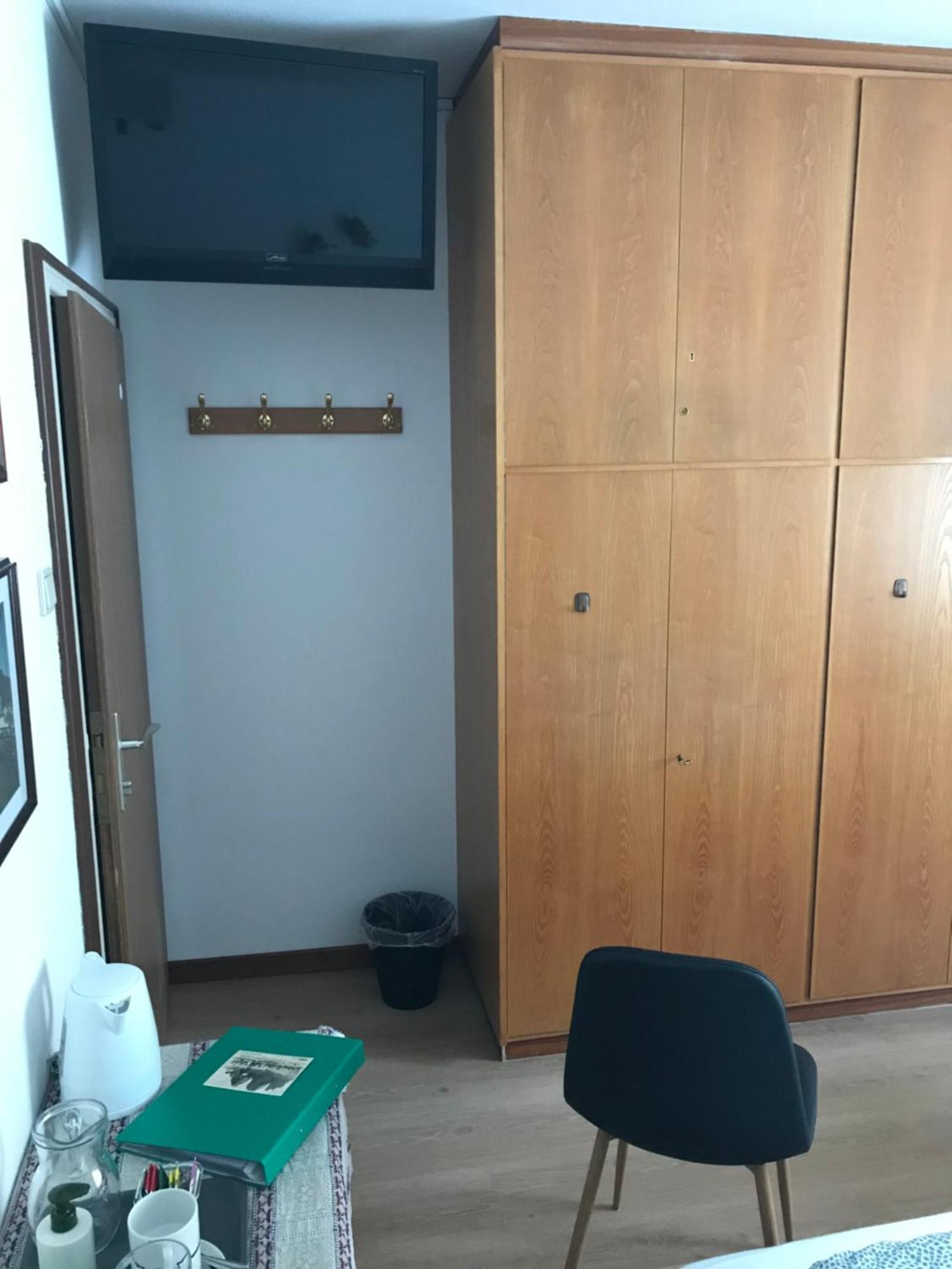 Haus Michael Apartment Villabassa Phòng bức ảnh